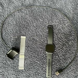 Fitbit Versa 2